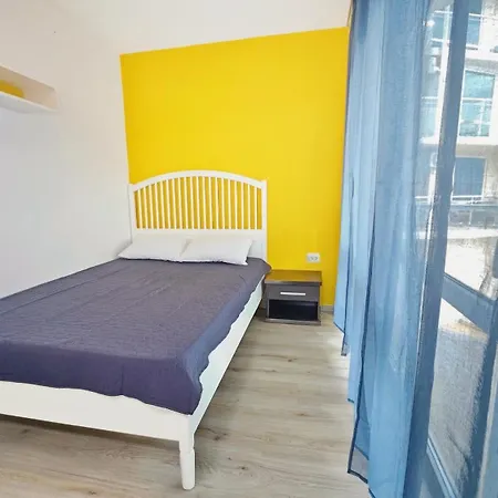 Apartman Kj - Swimmingpool - 3 Min From The