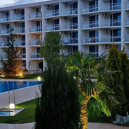 Kj - Swimmingpool - 3 Min From The Burgas