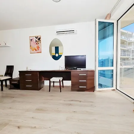 Kj - Swimmingpool - 3 Min From The Apartment *