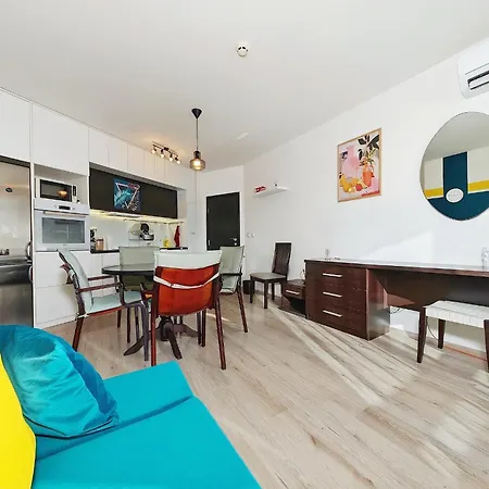Kj - Swimmingpool - 3 Min From The Apartamento *